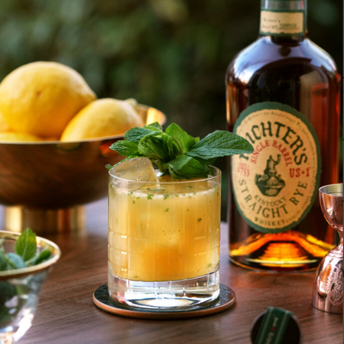 WHISKEY SMASH