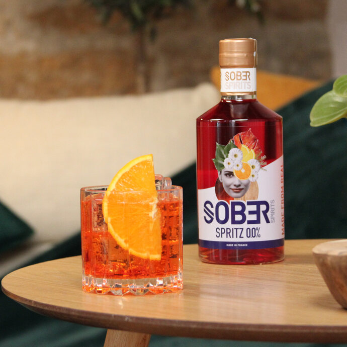 SOBER ORANGE SPRITZ