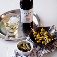 Vermouth classique Lustau Blanco avec apéritif