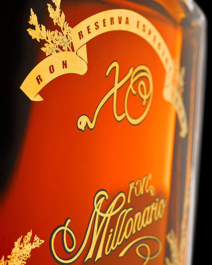 Detail von Ron Millonario XO Magnum Flasche